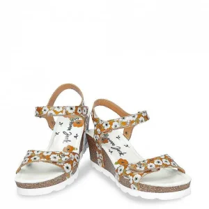 Julia Garden^Panama Jack Store
