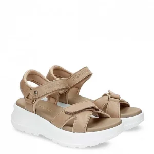 Newel^Panama Jack Store