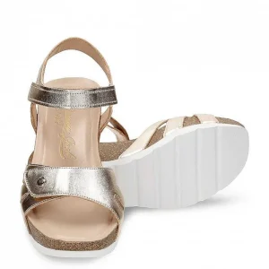 Romy Shine^Panama Jack Store