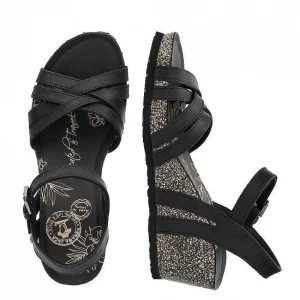 Vera Basics^Panama Jack Hot